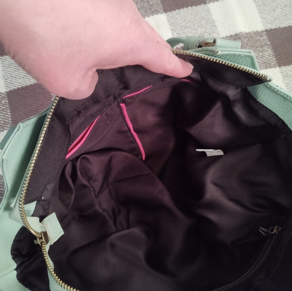 The Sak Kori Purse - Picture 15 of 16